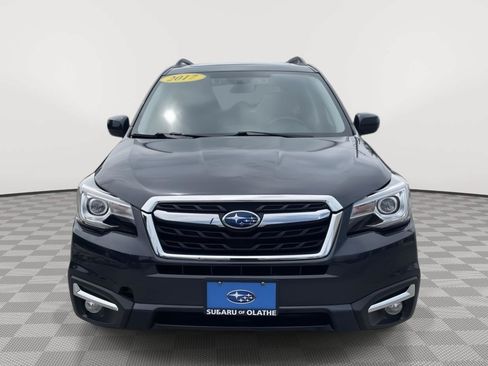 Used 2017 Subaru Forester 2.5i Limited AWD/4WD image 10
