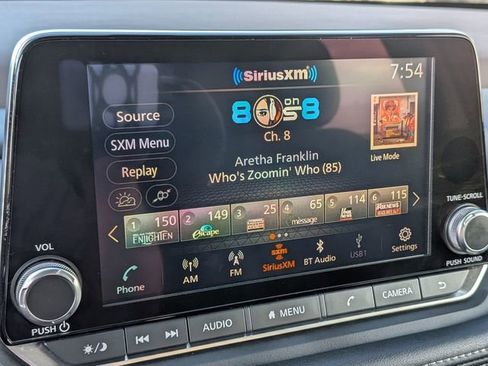 Used 2023 Nissan Rogue SV image 25