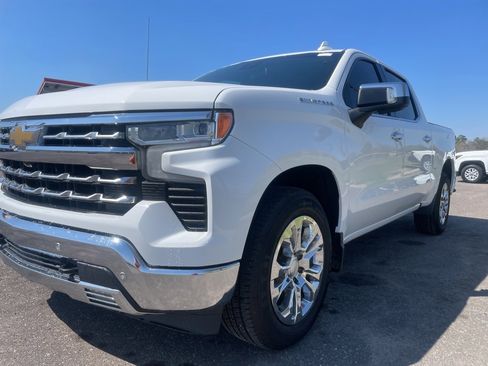 Used 2023 Chevrolet Silverado 1500 LTZ w/ LTZ Convenience Package II image 15