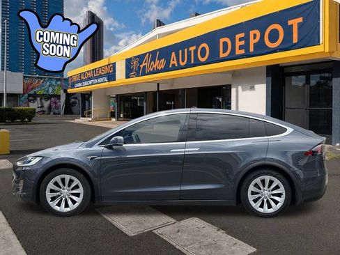 Used 2019 Tesla Model X 75D AWD/4WD image 2