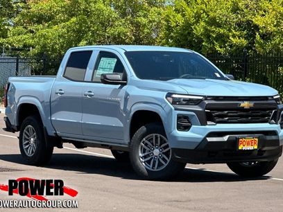 New 2025 Chevrolet Colorado LT w/ LT Convenience Package
