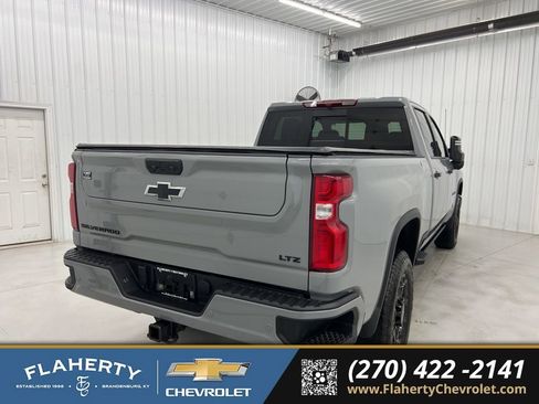 Used 2024 Chevrolet Silverado 2500 LTZ w/ LTZ Plus Package image 3