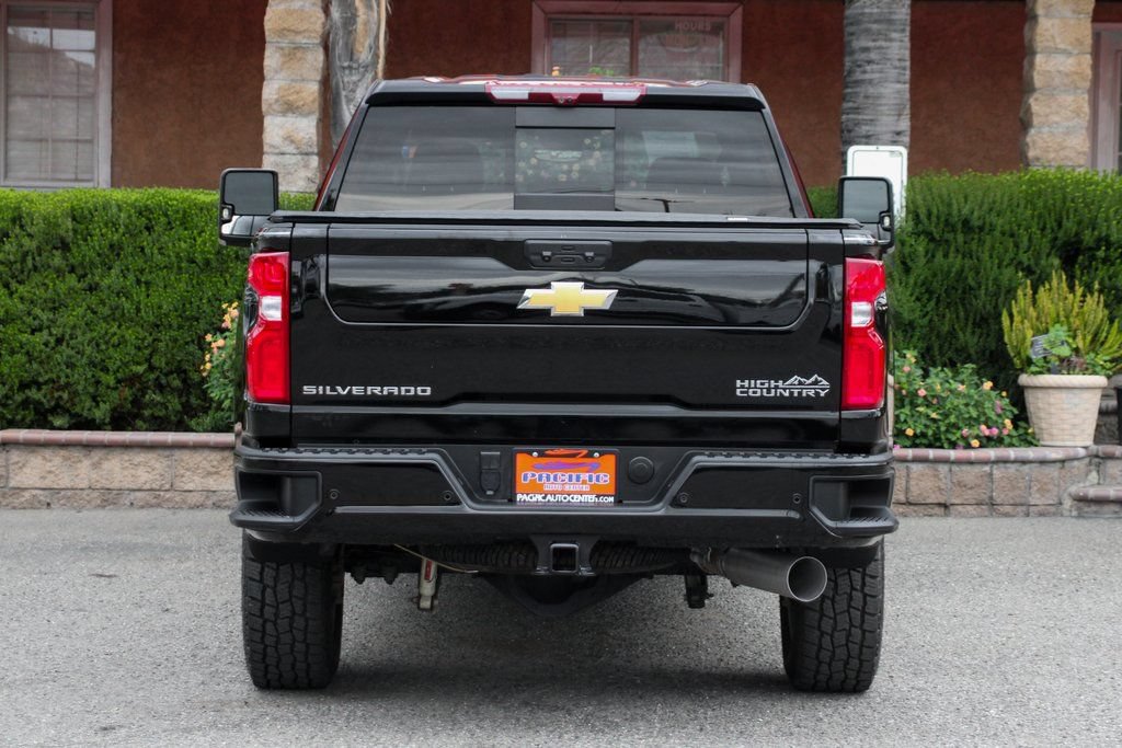 Used 2024 Chevrolet Silverado 2500 High Country AWD/4WD image 8