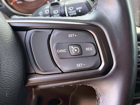 Used 2023 Jeep Wrangler Unlimited Sport AWD/4WD image 23