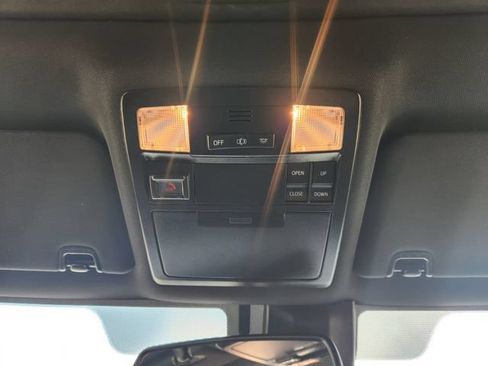 Used 2021 Toyota Tacoma Limited w/ Nightshade Package AWD/4WD image 21