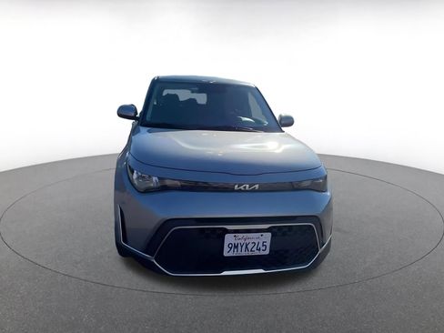 Used 2025 Kia Soul LX w/ LX Technology Package image 4