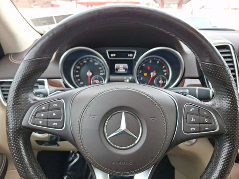 Used 2019 Mercedes-Benz GLS 450 4MATIC image 25