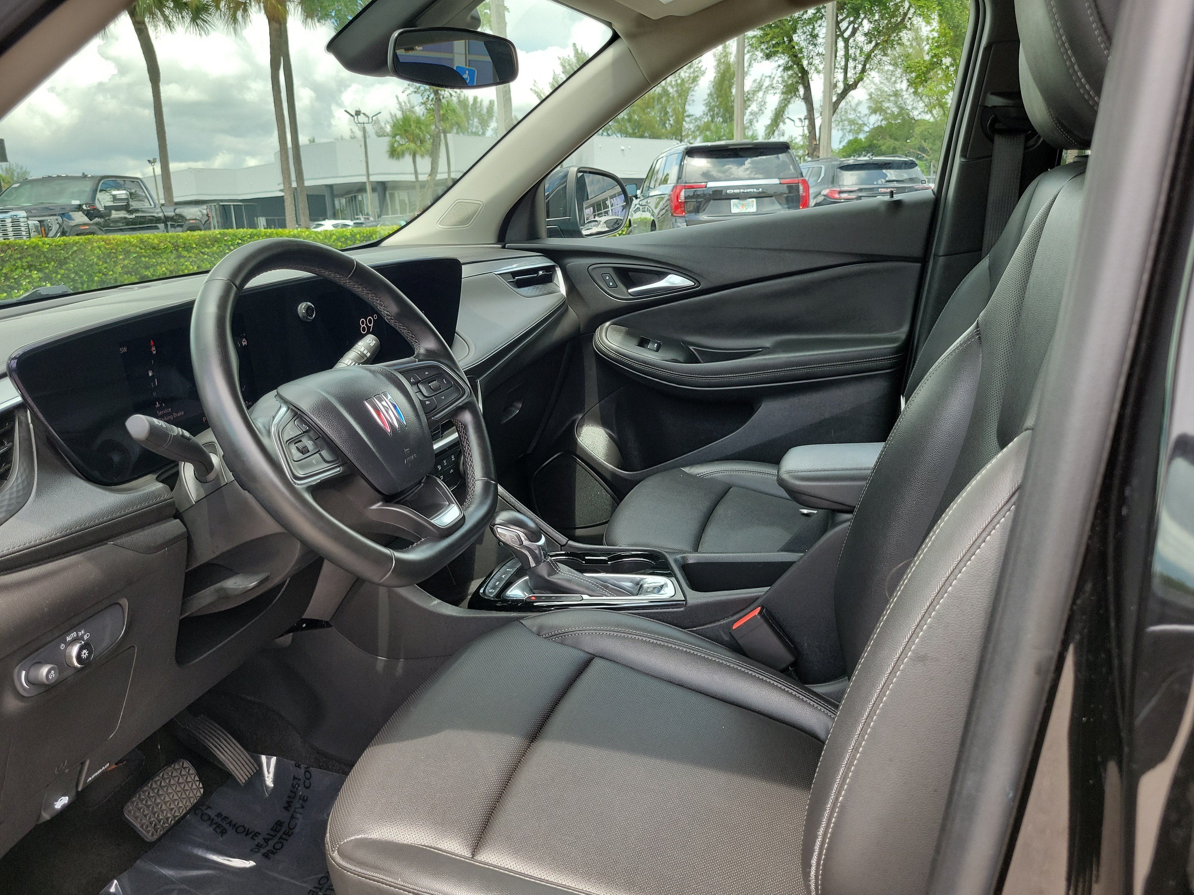 Used 2024 Buick Encore GX Sport Touring AWD/4WD image 11