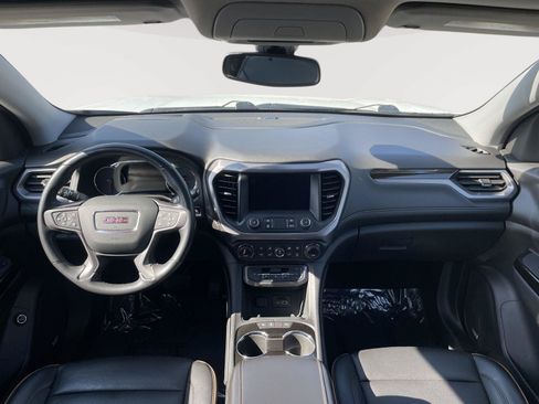 Used 2022 GMC Acadia AT4 w/ Technology Package AWD/4WD image 29