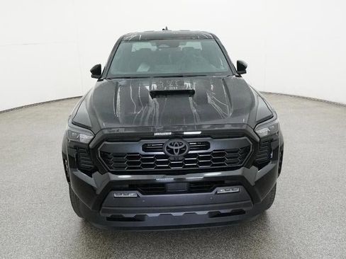 New 2025 Toyota Tacoma TRD Sport image 15