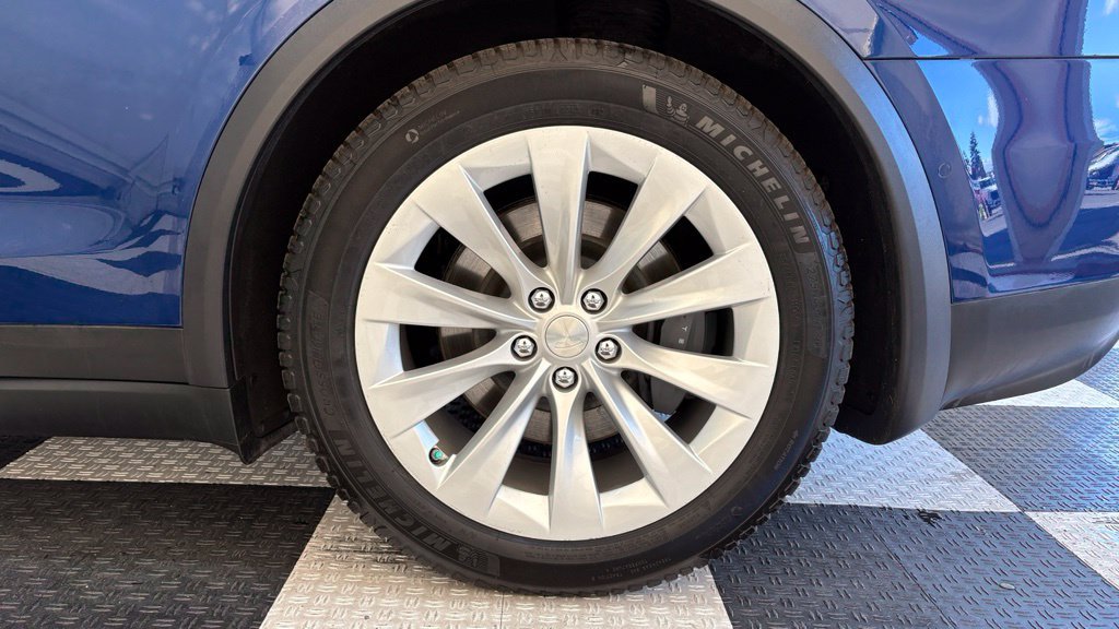 Used 2019 Tesla Model X 75D AWD/4WD image 13