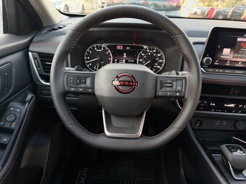 New 2026 Nissan Rogue SV AWD/4WD image 29