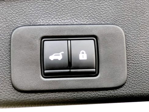 New 2026 Nissan Murano SL image 18