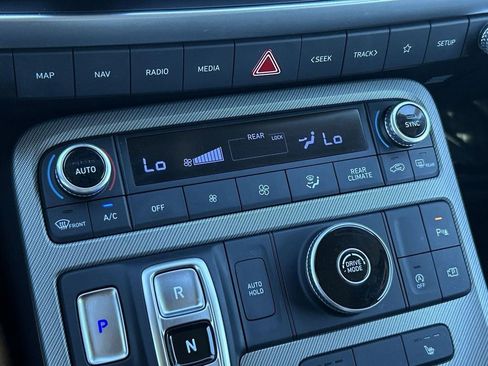 Used 2023 Hyundai Palisade SEL w/ Cargo Package image 11