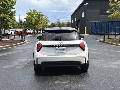 Certified 2026 MINI Cooper 2-Door Hardtop FWD image 16