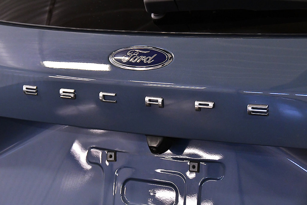 Used 2025 Ford Escape ST-Line Select AWD/4WD image 11