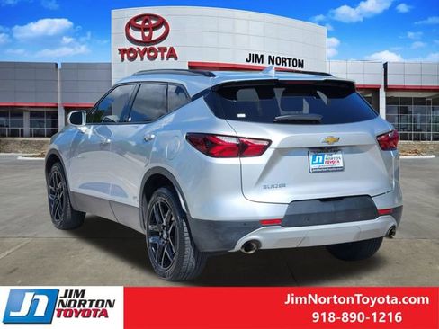 Used 2020 Chevrolet Blazer LT w/ Sound & Technology Package FWD image 8