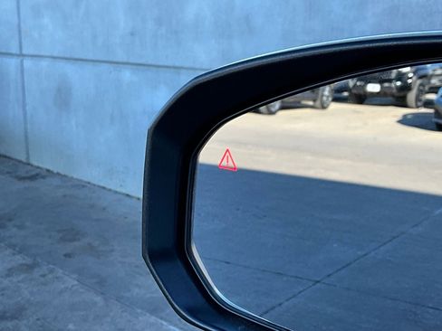 Used 2025 Hyundai Santa Fe SEL image 21