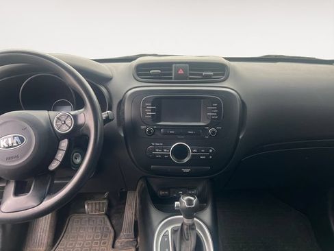 Used 2017 Kia Soul + FWD image 15