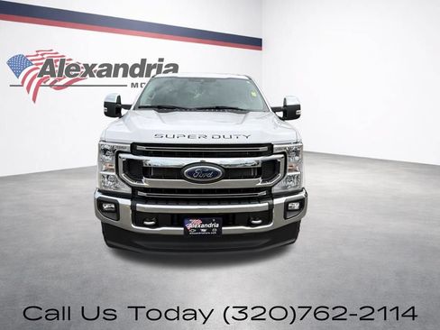 Used 2021 Ford F250 XLT w/ XLT Premium Package AWD/4WD image 2