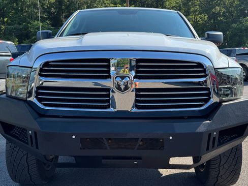 Used 2018 RAM 1500 Big Horn image 3