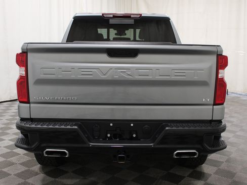 Used 2025 Chevrolet Silverado 1500 LT Trail Boss w/ Convenience Package II AWD/4WD image 30