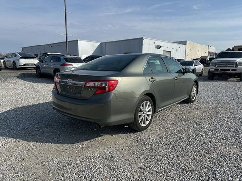 Used 2012 Toyota Camry XLE image 5