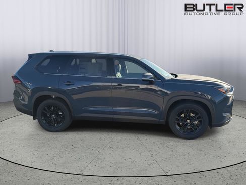 New 2026 Toyota Grand Highlander AWD image 7