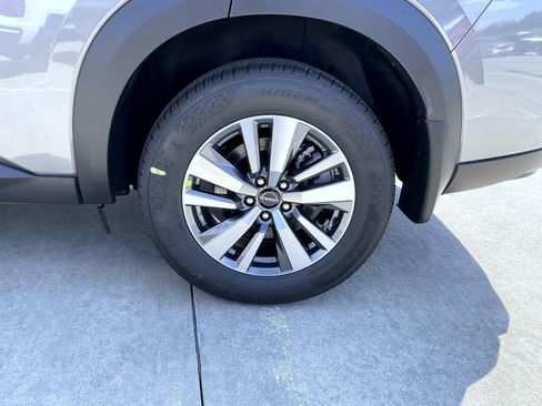 New 2026 Nissan Pathfinder SL AWD/4WD image 24
