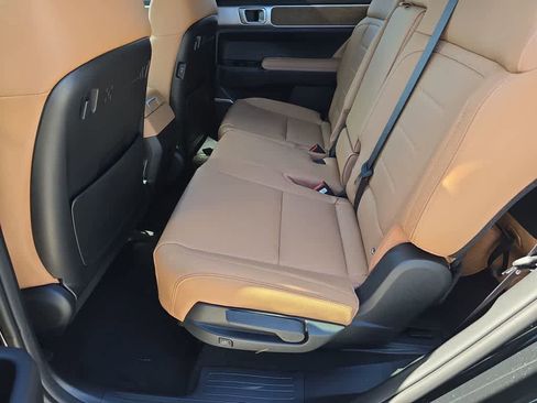 New 2026 Hyundai Santa Fe Limited FWD image 21