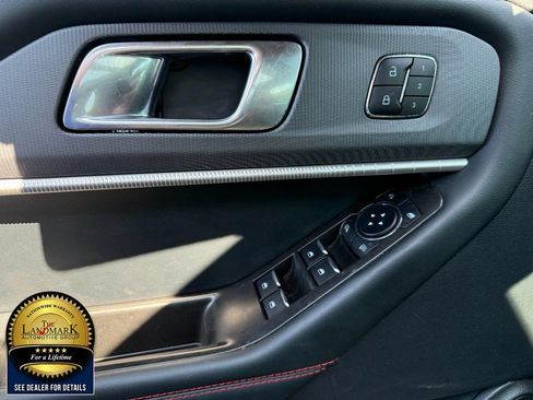 Used 2025 Ford Explorer ST-Line w/ Premium Package AWD/4WD image 8