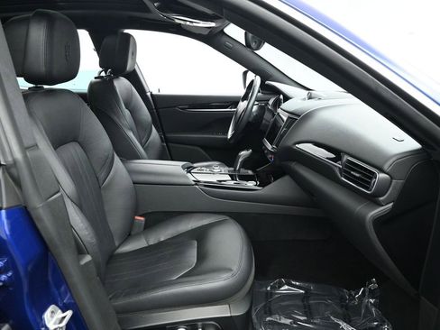 Used 2022 Maserati Levante Modena AWD/4WD image 26