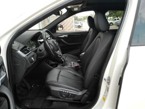 Used 2021 BMW X1 sDrive28i w/ Convenience Package FWD image 6