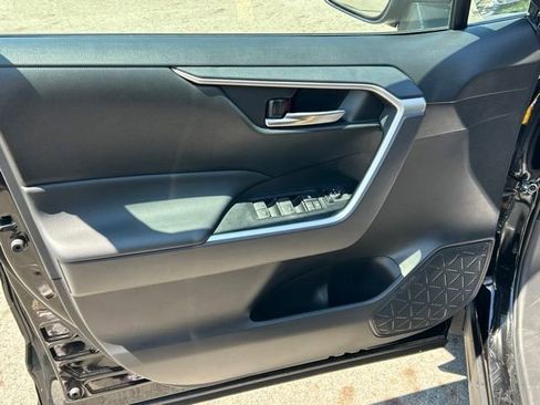 Certified 2023 Toyota RAV4 AWD Hybrid image 20