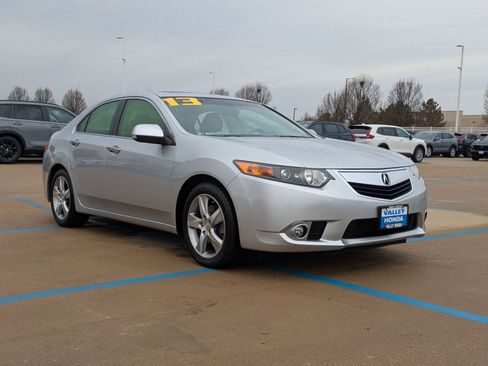 Used 2013 Acura TSX Sedan image 4