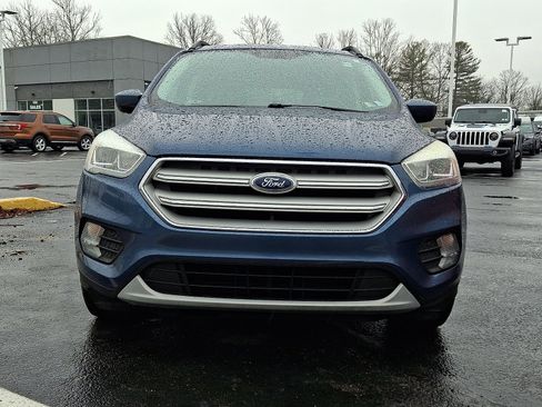 Used 2018 Ford Escape SEL image 2