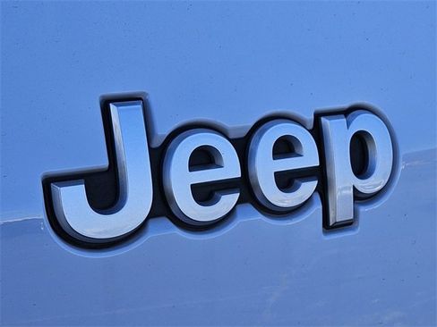 Used 2025 Jeep Grand Cherokee L Limited image 15