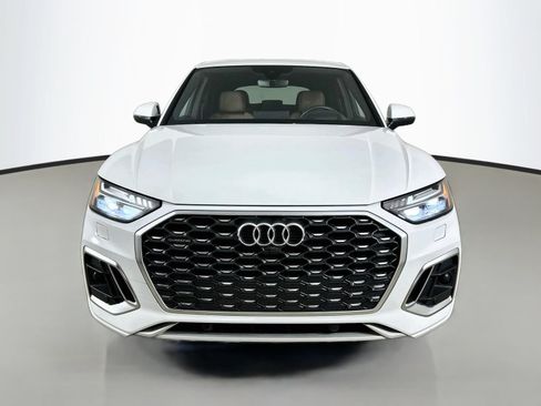 Used 2021 Audi Q5 Prestige w/ Prestige Package AWD/4WD image 2