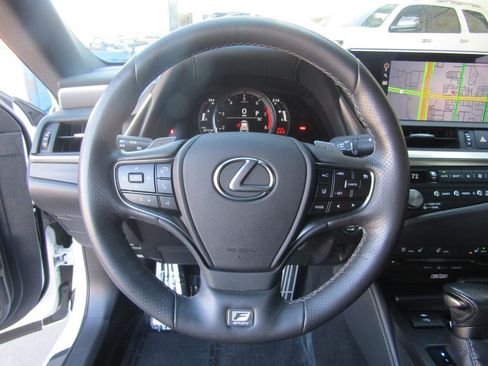Used 2021 Lexus ES 250 F Sport image 14