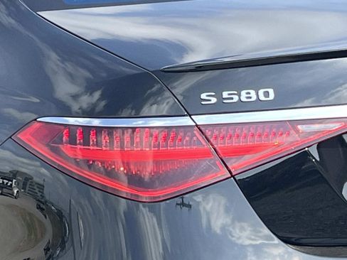 Certified 2022 Mercedes-Benz S 580 S 580 image 9