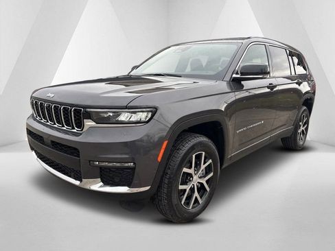 New 2025 Jeep Grand Cherokee L Limited image 3