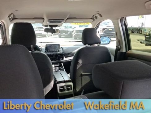 Used 2023 Nissan Rogue SV AWD/4WD image 11