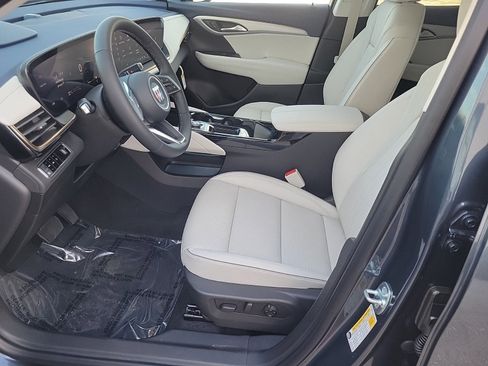 New 2026 Buick Envision Avenir image 9