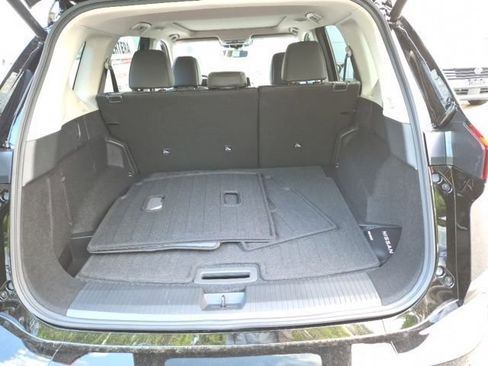 New 2026 Nissan Rogue Dark Armor AWD/4WD image 10