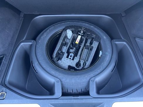 Used 2018 Jeep Grand Cherokee Limited w/ Trailer Tow Group IV image 14