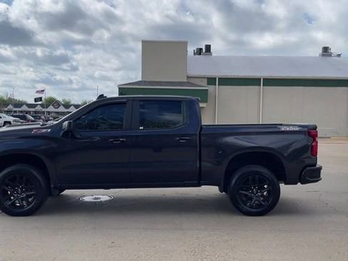 Used 2023 Chevrolet Silverado 1500 LT Trail Boss w/ Convenience Package II image 5