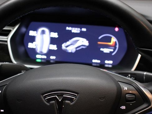 Used 2018 Tesla Model S 75D image 47