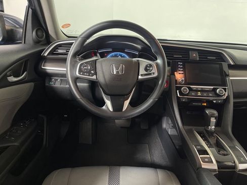 Used 2020 Honda Civic EX image 15