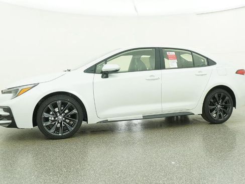 New 2026 Toyota Corolla SE image 7