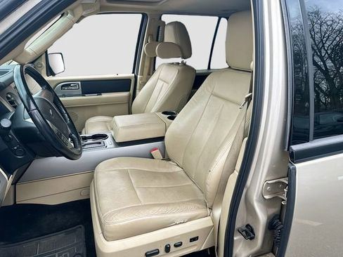 Used 2017 Ford Expedition Limited w/ Equipment Group 301A image 23